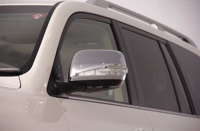 トヨタランドクルーザーZX ブルーノクロス