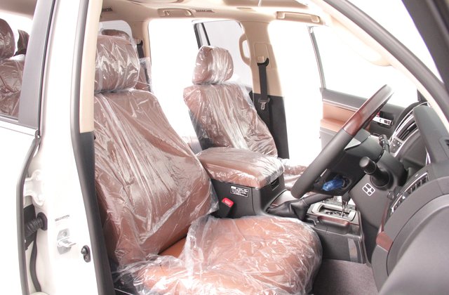 トヨタランドクルーザーZX ブルーノクロス