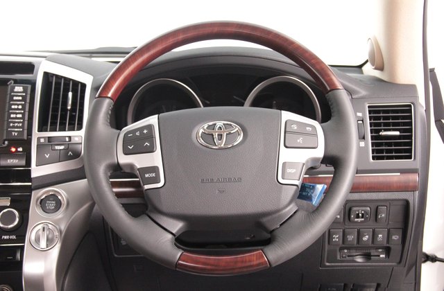 トヨタランドクルーザーZX ブルーノクロス