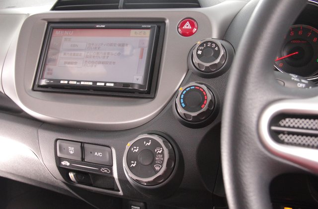 ホンダフィット1.3G 10thアニバーサリー