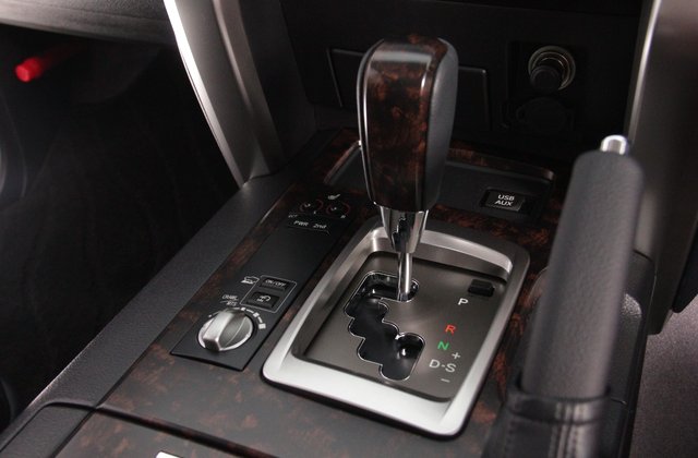 トヨタランドクルーザーAX Gセレクション
