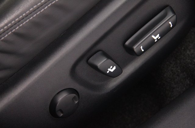 トヨタプリウスGツーリングセレクション レザーパッケージ