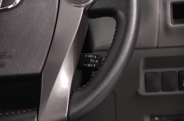 トヨタプリウスα1.8G チューンブラック