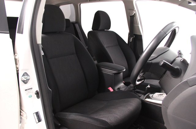 トヨタカローラフィールダー1.8S