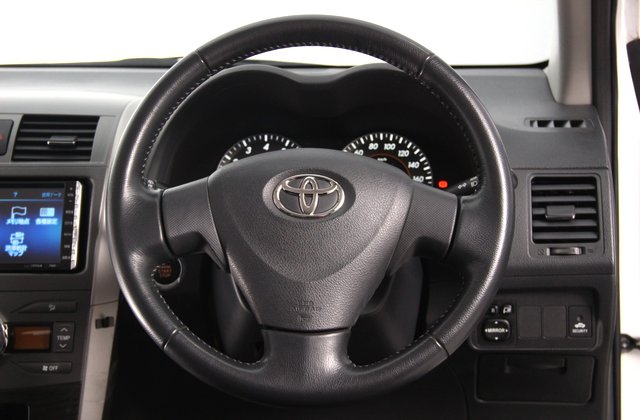 トヨタカローラフィールダー1.8S