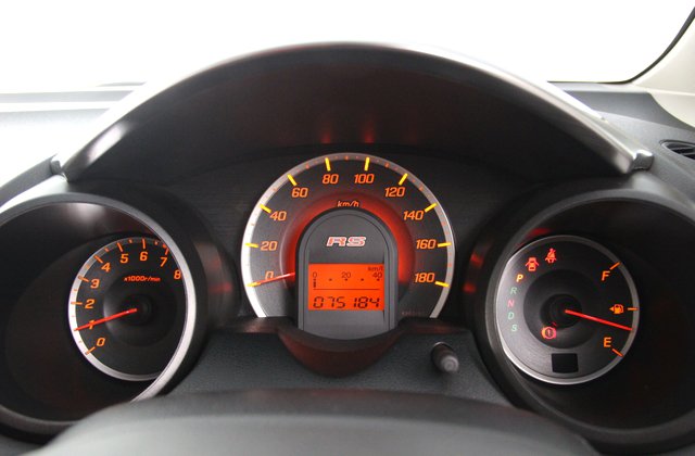 ホンダフィットRS