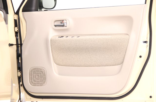 スズキアルトラパンS ナビ装着車