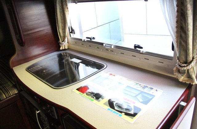 トヨタコースタービッグバンLX ナッツ製キャンピング