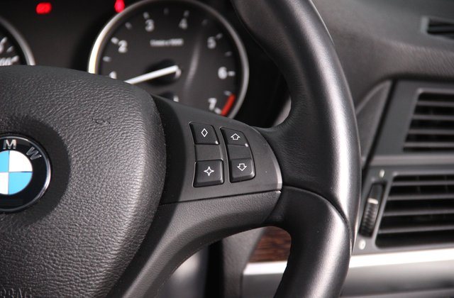 BMWX5X Drive 4.8i Mスポーツ