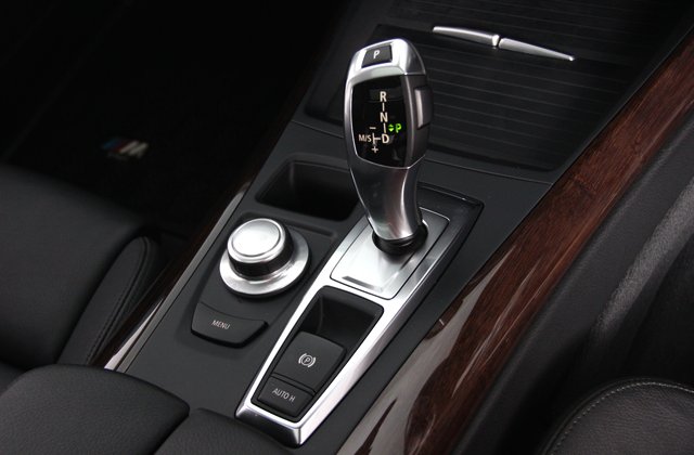 BMWX5X Drive 4.8i Mスポーツ