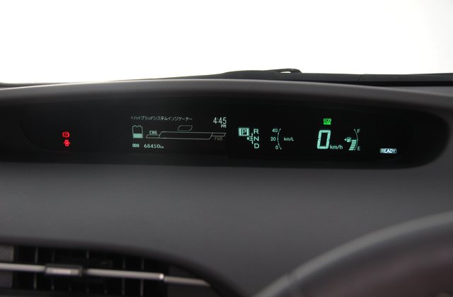 トヨタプリウスS LEDエディション