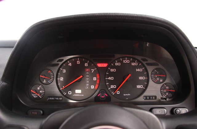 ホンダNSXベースグレード