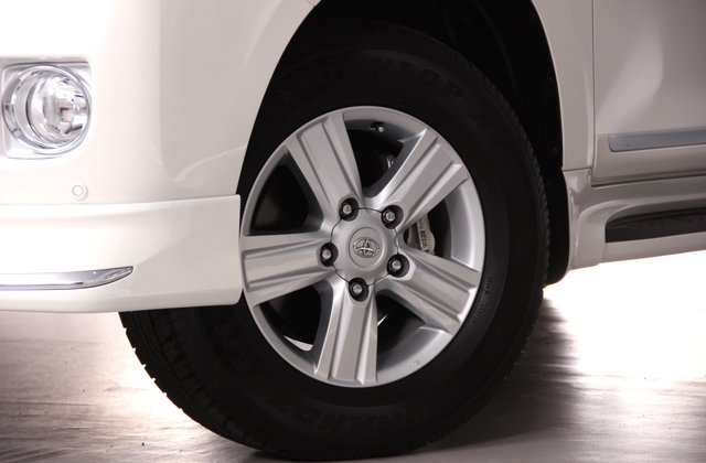 トヨタランドクルーザーAX Gセレクション