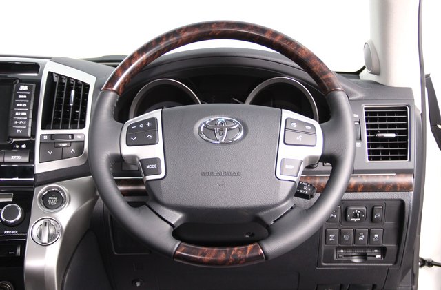 トヨタランドクルーザーAX Gセレクション