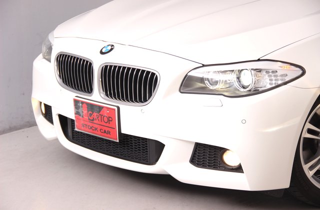 BMW5シリーズ523i Mスポーツ
