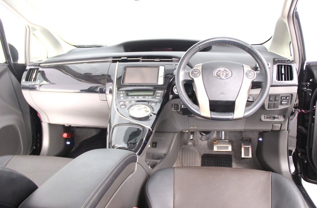 トヨタプリウスG LEDエディション