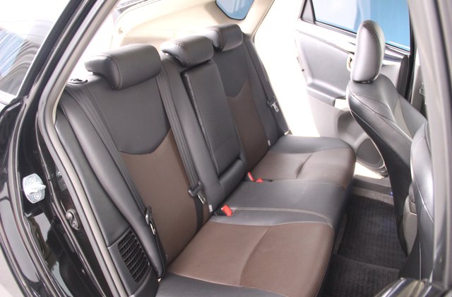 トヨタプリウスG LEDエディション