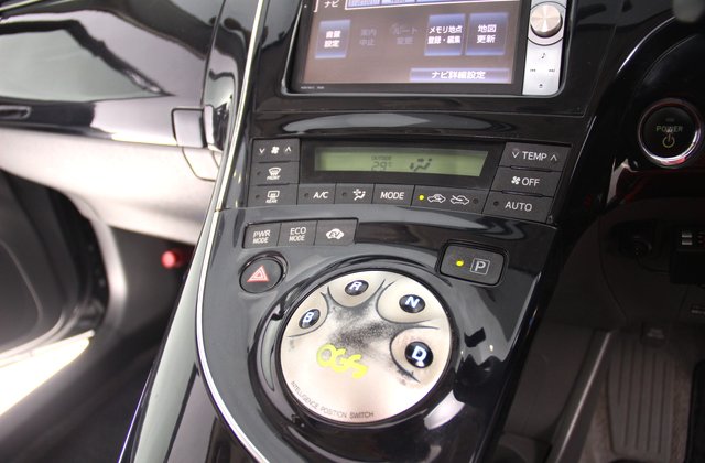 トヨタプリウスG LEDエディション