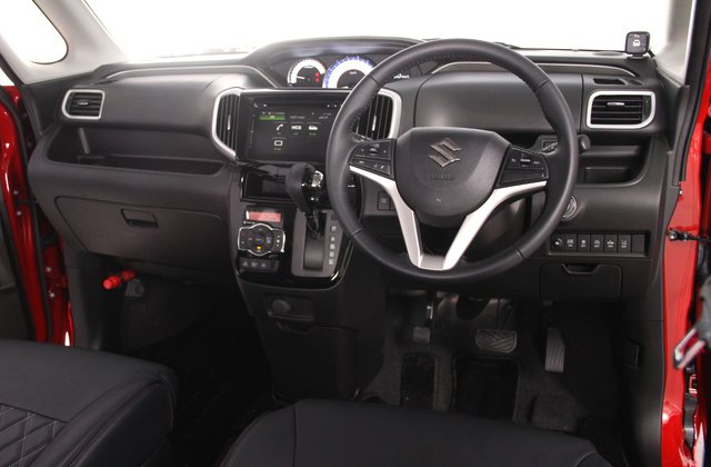 スズキソリオバンディットハイブリッドMVデュアルカメラブレーキサポート装着車