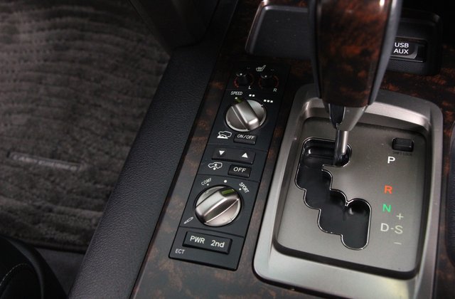 トヨタランドクルーザーZX 60thブラックレザーセレクション