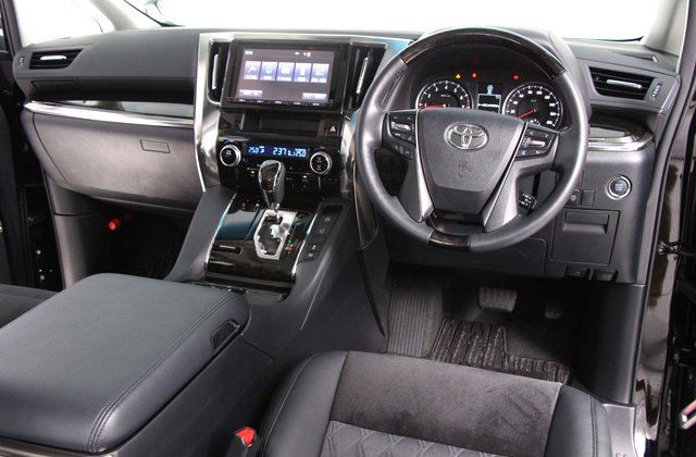 トヨタヴェルファイア2.5Z Gエディション