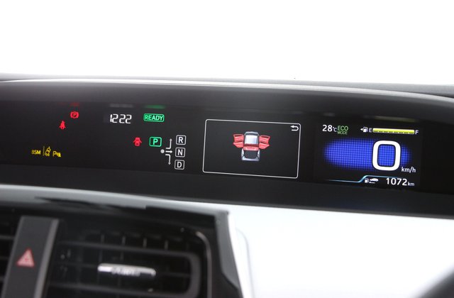 トヨタプリウスAツーリングセレクション