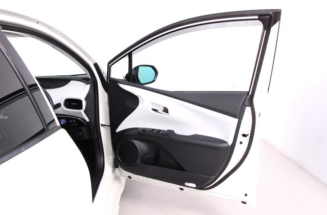 トヨタプリウスAツーリングセレクション