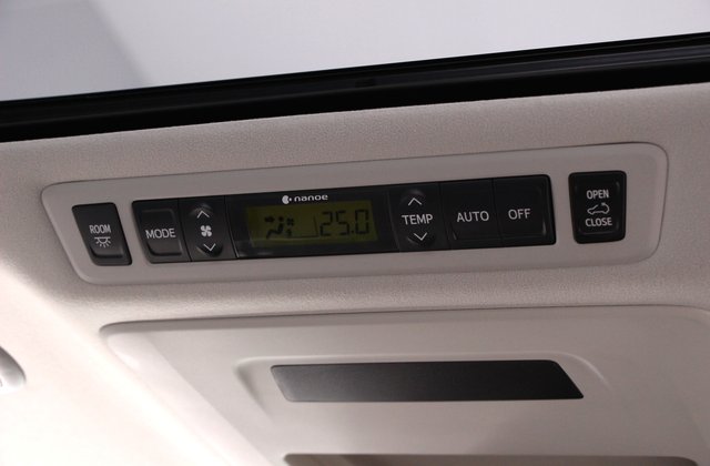 トヨタアルファード240S Cパッケージ