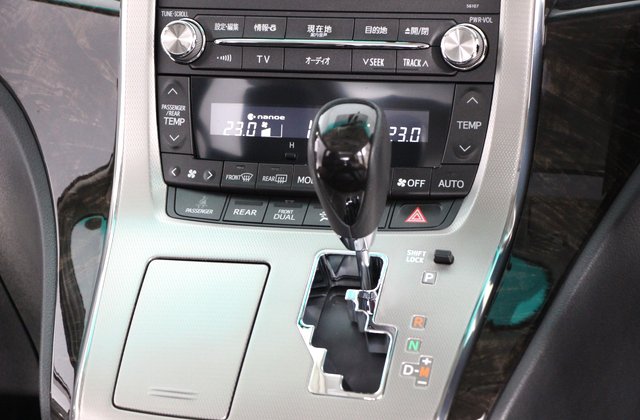 トヨタアルファード240S Cパッケージ