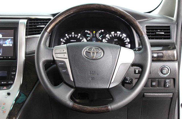 トヨタアルファード240S Cパッケージ