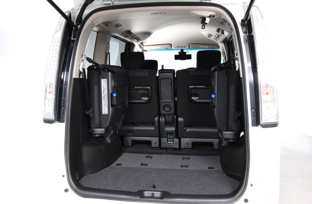 ニッサンセレナハイブリッド20X Vセレクション+セーフティ S-HYBRID