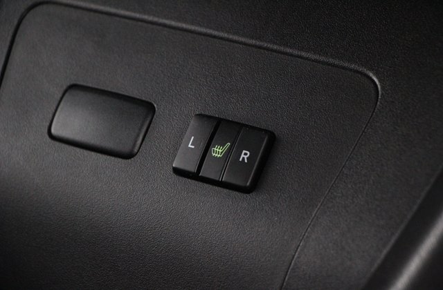 トヨタプリウスGツーリングセレクション レザーパッケージ