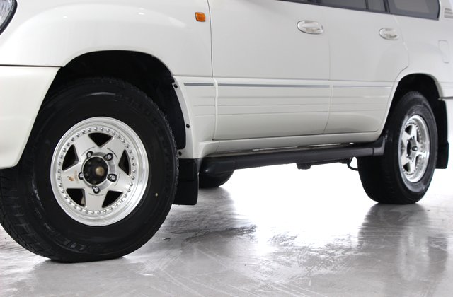 トヨタランドクルーザーバン VXリミテッド