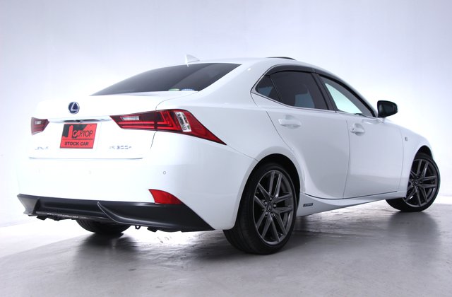 レクサスISハイブリッドIS300h Fスポーツ