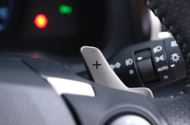 レクサスISハイブリッドIS300h Fスポーツ