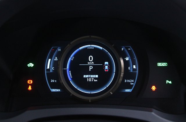 レクサスISハイブリッドIS300h Fスポーツ