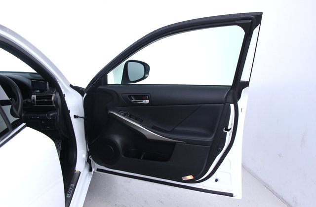 レクサスISハイブリッドIS300h Fスポーツ