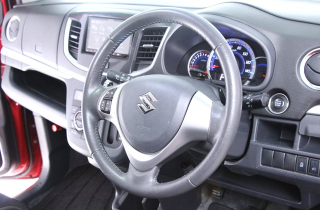 スズキワゴンRスティングレーT