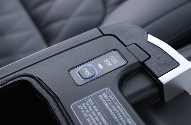 トヨタランドクルーザーZX G-フロンティア