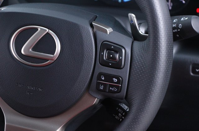 レクサスRCFベースグレード