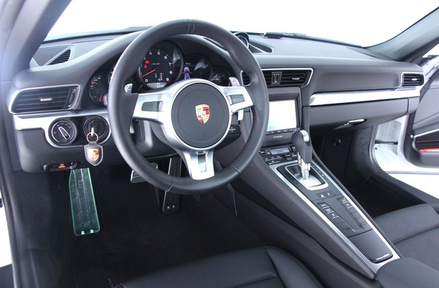 ポルシェ911カレラ