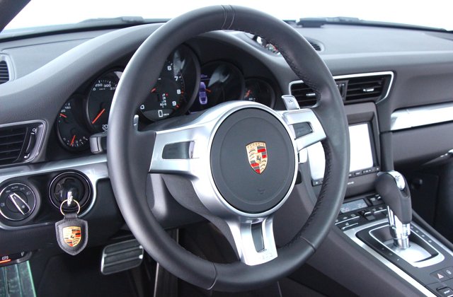 ポルシェ911カレラ