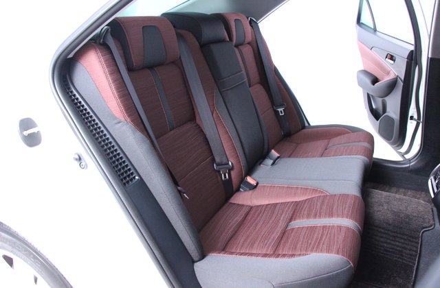 トヨタクラウンハイブリッドアスリートS