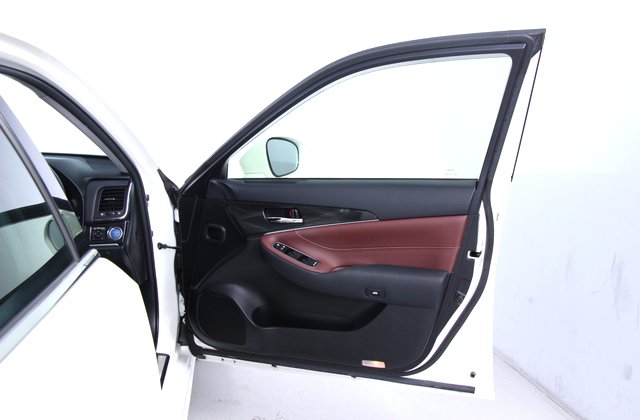 トヨタクラウンハイブリッドアスリートS