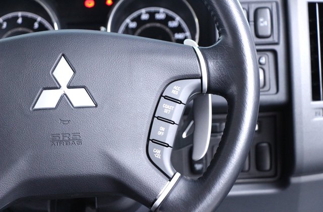 ミツビシデリカD:5Gパワー サイドムービングシート仕様車