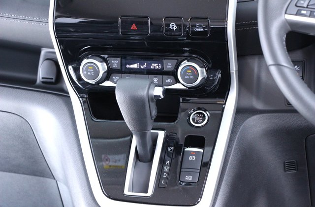 ニッサンセレナハイウェイスター