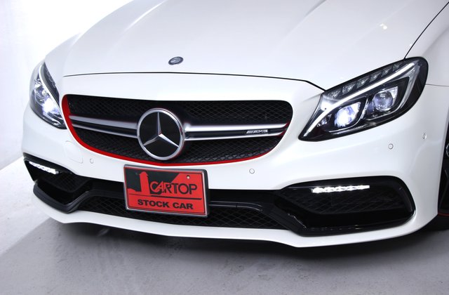 メルセデスベンツCクラスC63 Sエディション1右ハンドル