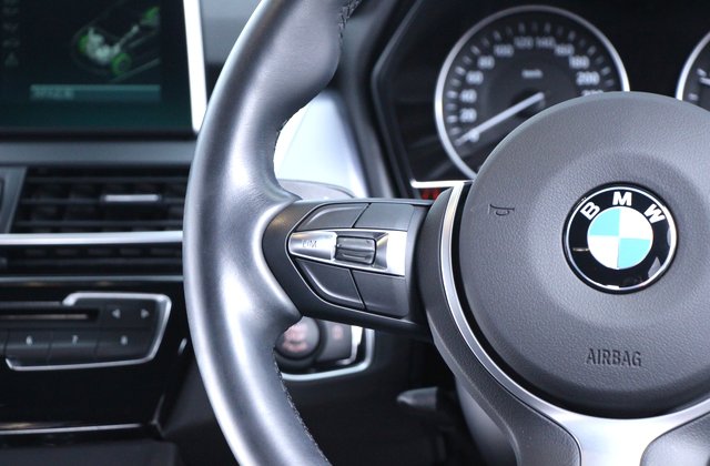 BMW2シリーズ218d アクティブツアラーMスポーツ