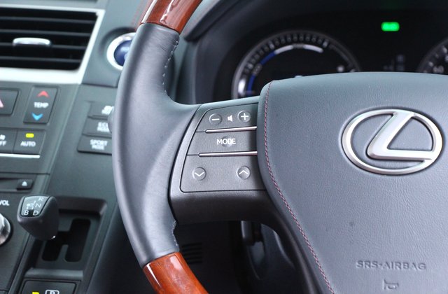 レクサスHSHS250h バージョンI
