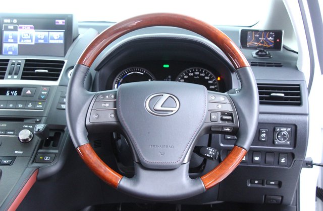 レクサスHSHS250h バージョンI